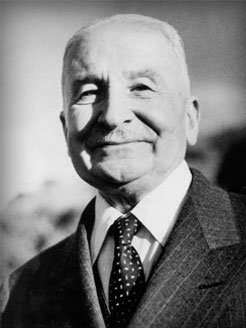 mises portrait