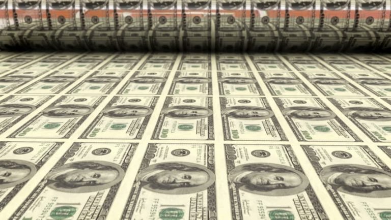 La creación de más dinero no creará más crecimiento económico