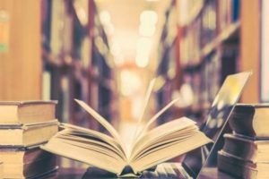 ¿Por qué molestarse en estudiar teoría económica?